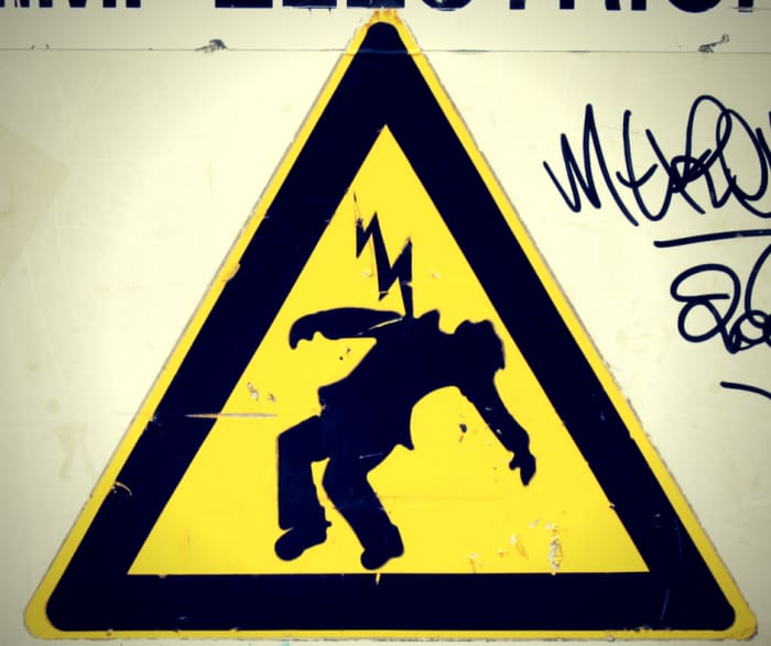 Those afflicted by electrical burns should seek immediate medical attention at a hospital.