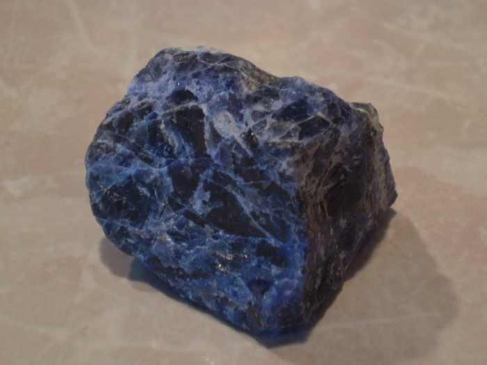 What are the Crystal Healing Properties of Lapis Lazuli? HubPages