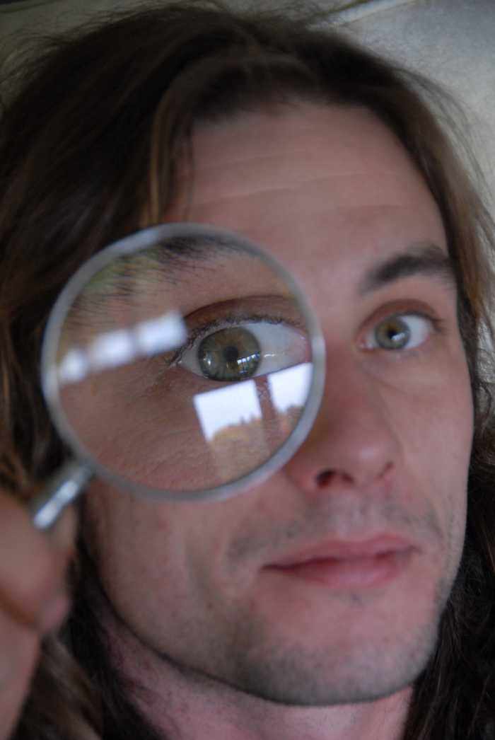 The Benefits of Using Castor Oil and Flax Oil for Dry Eyes RemedyGrove