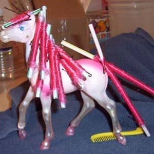 The curling process. This person used straws instead of pencils. (image source: fashionstarfillies.com)