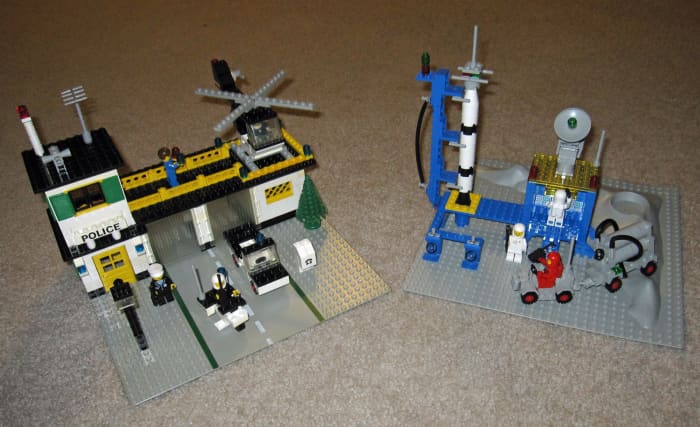 A vintage Lego town set and space set, released in 1978–1979.