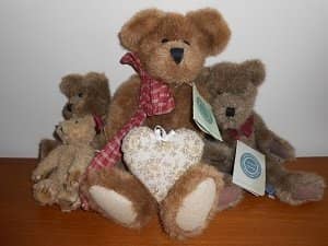 This is the picture I have as my profile picture on my eBay store site. My eBay store is called faithful heart Treasures...and I think these Boyds Bears are "treasures!"