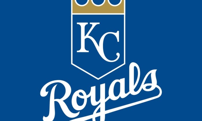 In 1985, the Kansas City Royals won the World Series by upsetting the heavily-favored St. Louis Cardinals in seven games.