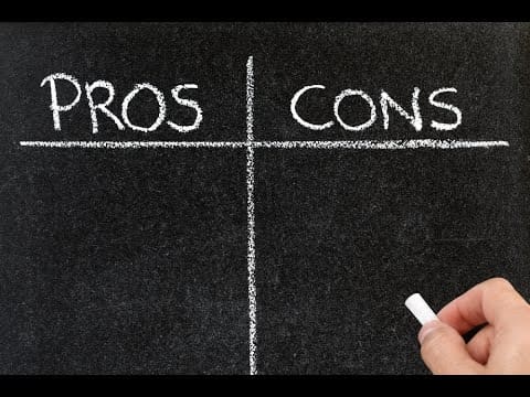 My preferred method is to make a bullet point that says either 'pro' or 'con' and then a note with the details of why that is I felt that way as a reader.