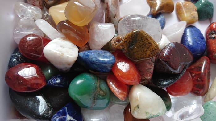 Mixed bags of healign crystals can be a good way to work on your crystal identification skills.