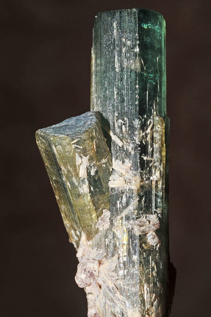 Green tourmaline can help remove fear and uncertainly.