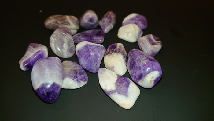 Chevron Amethyst is a combination of quartz and amethyst.