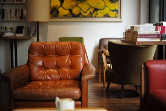 This article will help give you a good idea of what quality therapy should be and what should be expected of the therapist when you go see them.