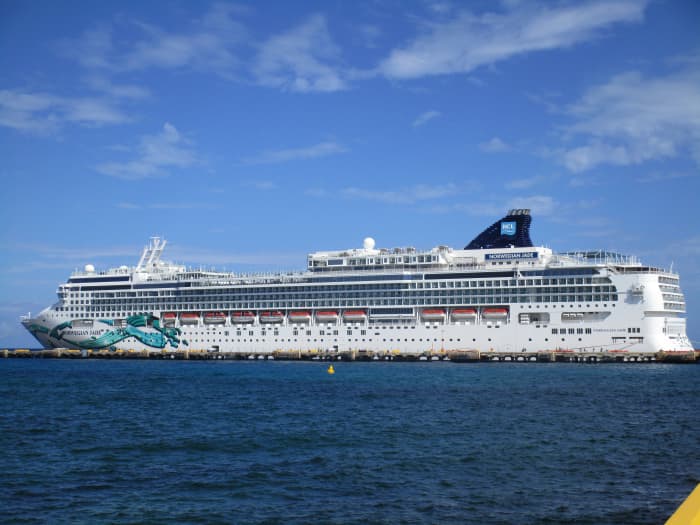 norwegian cruise line reviews caribbean