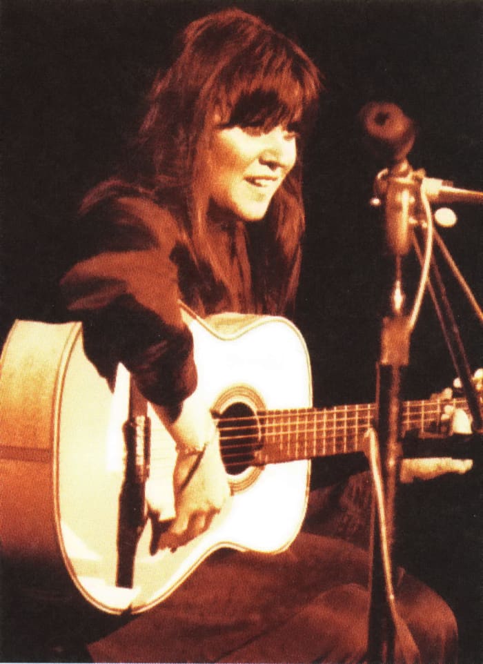 Melanie onstage at Woodstock