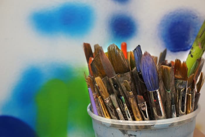 Do you consider yourself a starving artist? Here are five part-time jobs for people who want to become full-time artists.