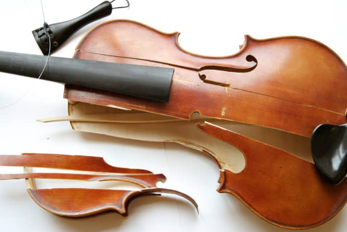 Disclaimer: This is a stock photo from the internet. No violin was harmed in the process of writing this article.