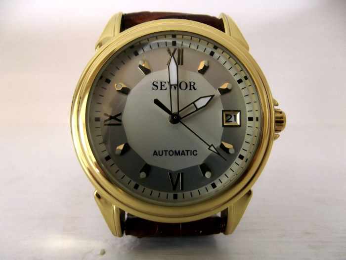 Sewor automatic wristwatch