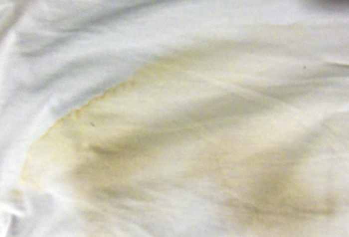 tips-for-safely-restoring-an-aged-wedding-dress