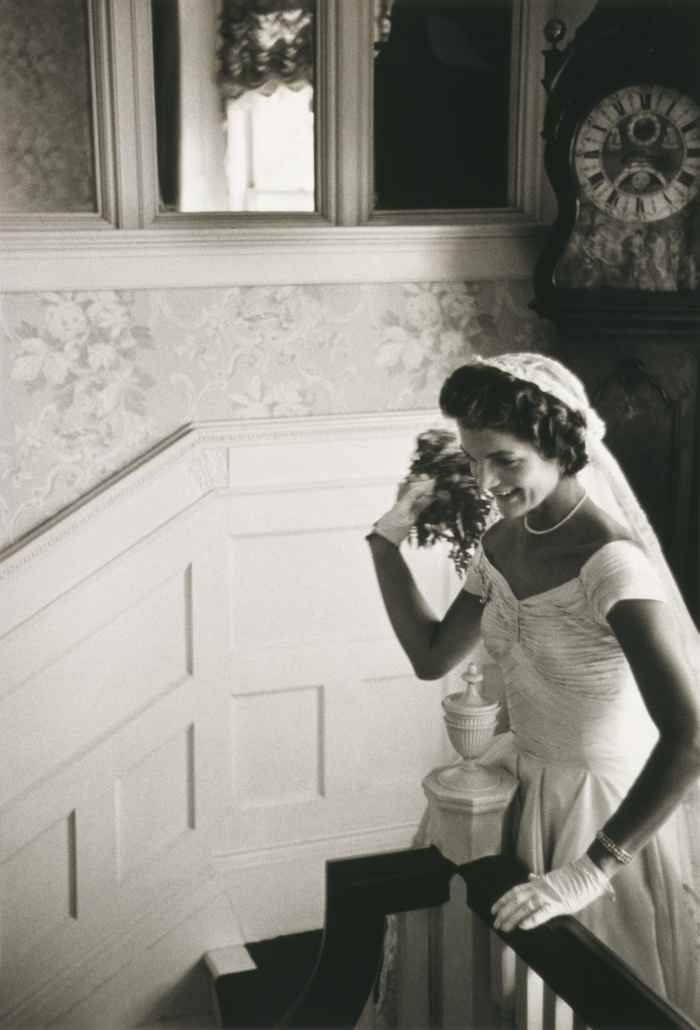 tips-for-safely-restoring-an-aged-wedding-dress