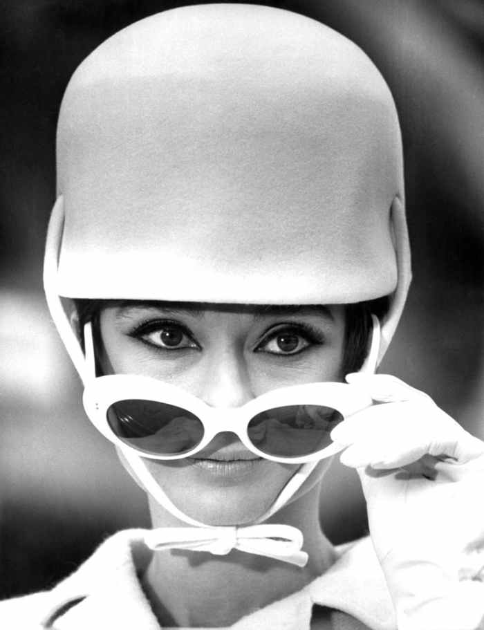 50-things-a-girl-can-learn-from-audrey-hepburn