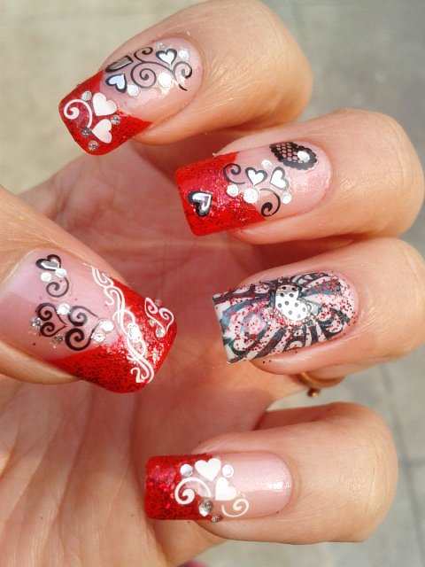 3D Heart nails mani