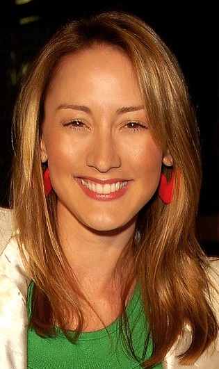 light-brown-hair-with-blonde-highlights