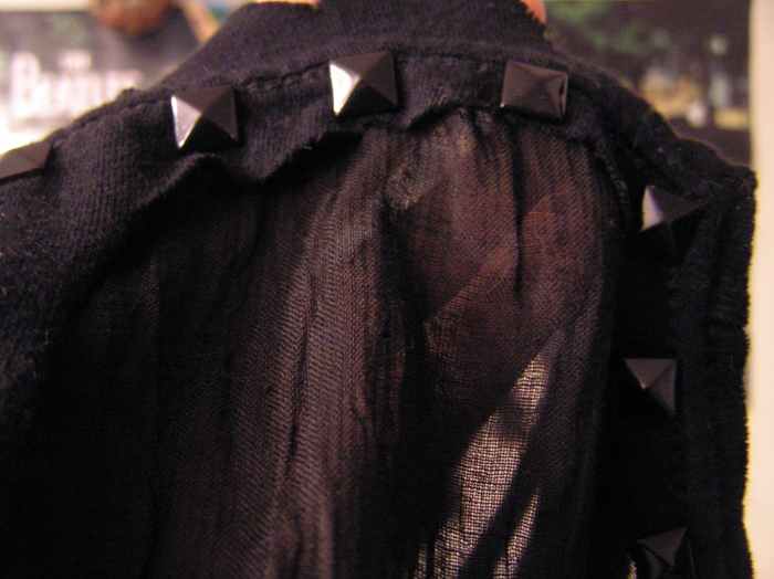 diy-fashion-punk-spiderweb-cut-shirt