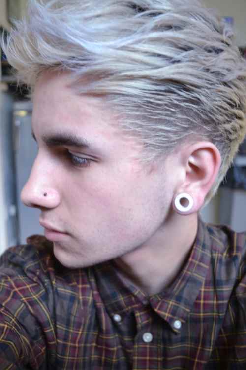 Locking in adequate moisture is a great way to make sure your hair stays strong. 