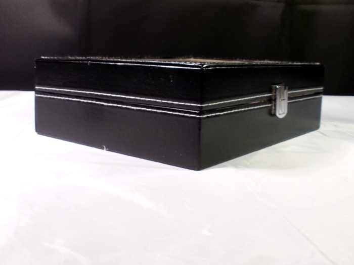 review-of-the-unbranded-vud63a-watch-display-case