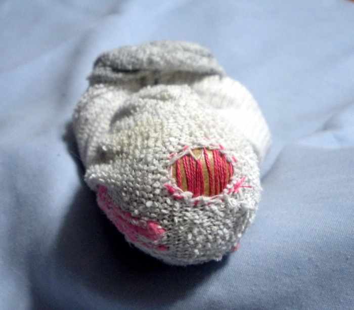 darn-socks-learn-to-mend-socks-and-save-money