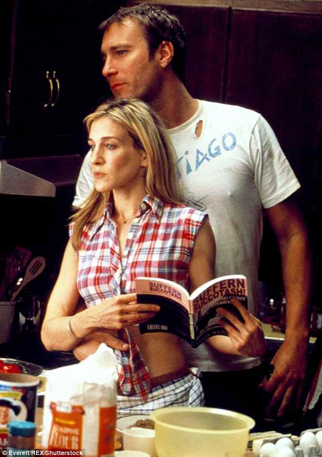 the-hairvolution-of-carrie-bradshaw-from-sex-and-the-city