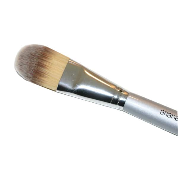 A foundation Brush