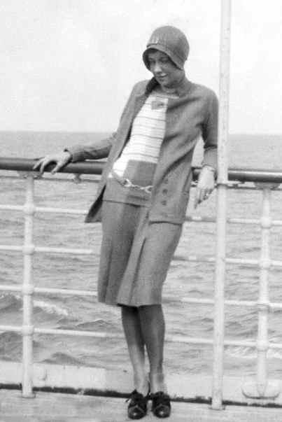 womensfashionsofthe1920-flappersandthejazz-age