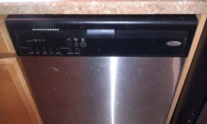 The dishwasher is an easy way to clean dirty toothbrushes.