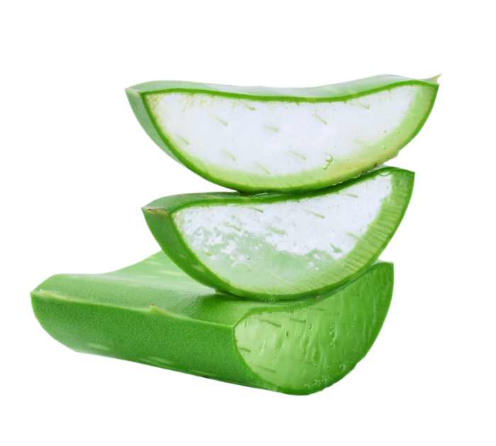 The anti-bacterial and astringent properties of Aloe Vera helps to keep the skin clear