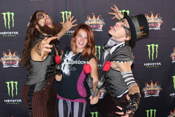 This technique is particularly successful in attracting steampunk carnival sideshows.