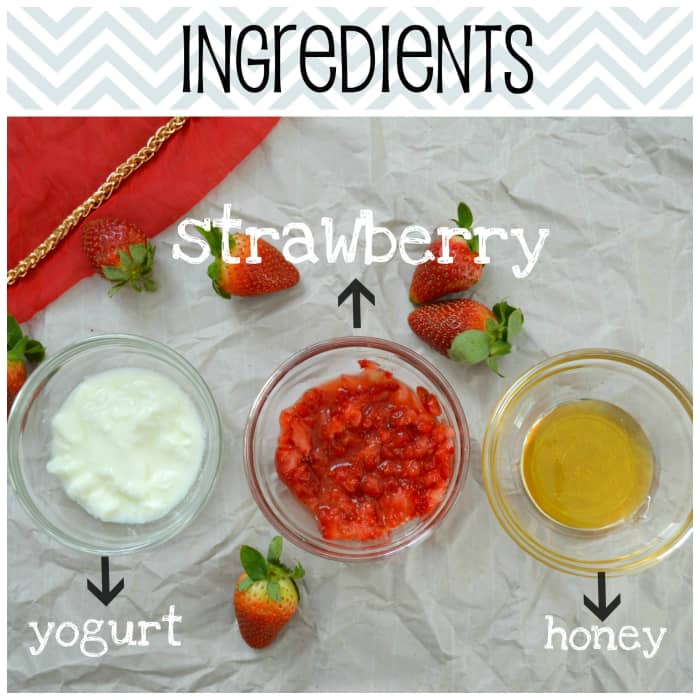 Yogurt and honey are nourishing ingredients that add antibacterial, antioxidant and skin rejuvenating properties to this face mask.