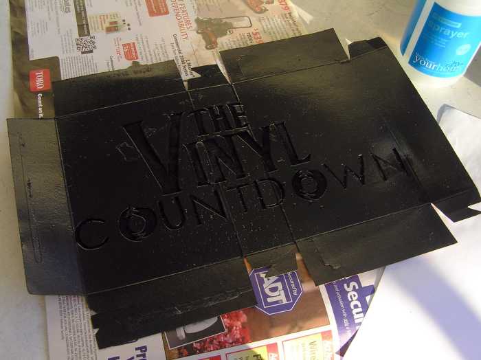 diy-fashion-bleached-stencil-t-shirt