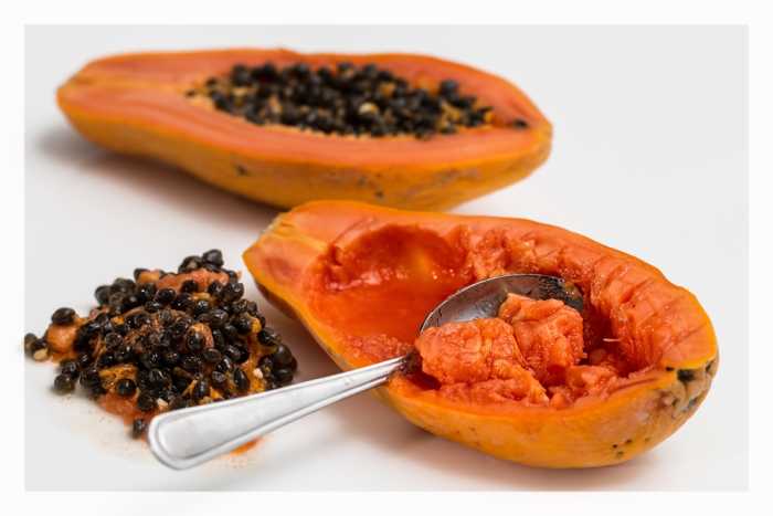 The natural enzymes in papaya can help to gently exfoliate skin.