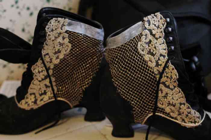 diy-fashion-victorian-boots