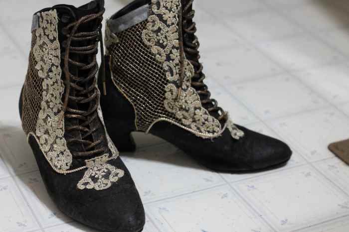 diy-fashion-victorian-boots