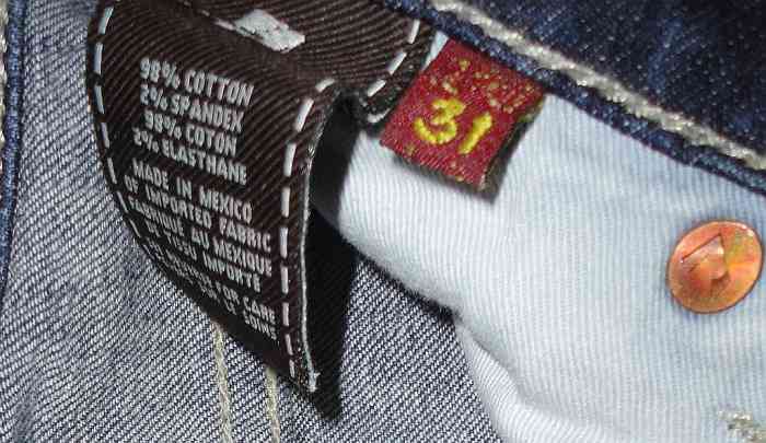 Rounded number 3 on a genuine tag