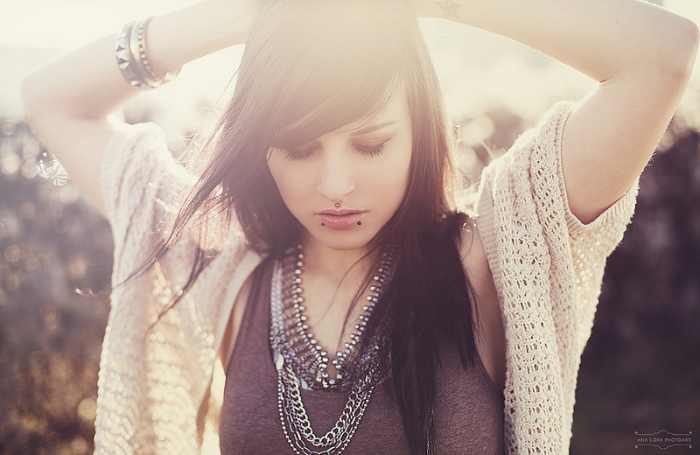 Use a smoothing serum to lock in moisture and protect it from the environment.