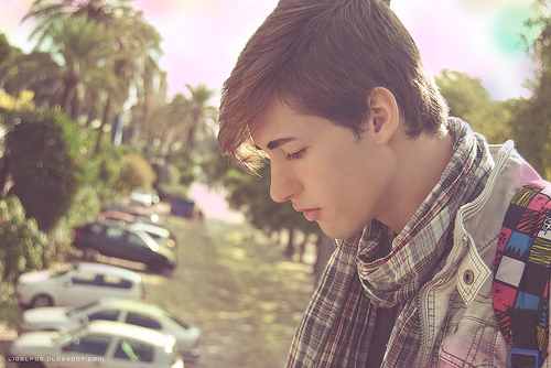 Be sure to learn how to use a hair straightener properly before diving in. 