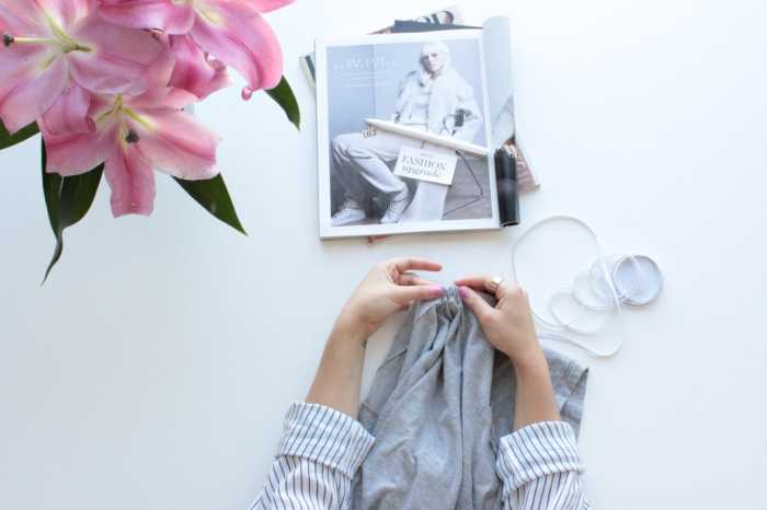 off-the-shoulder-diy-with-old-t-shirt