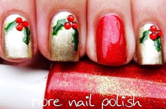 30 Awesome Holiday Nail Designs for Short Nails - Bellatory