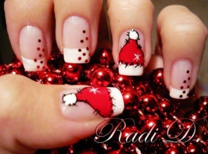 30 Awesome Holiday Nail Designs for Short Nails - Bellatory