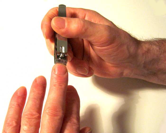 how-to-manicure-mens-nails