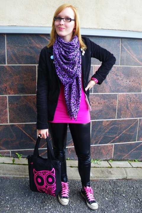 Outfits with black leggings