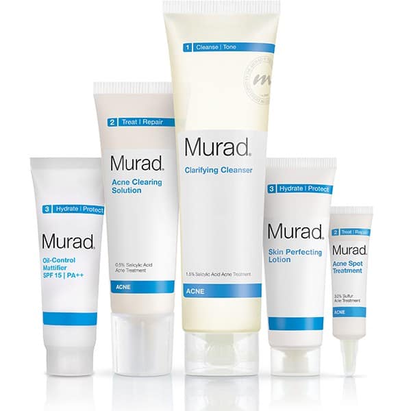 The Complete Acne Control kit comes with 5 pieces instead of 4.