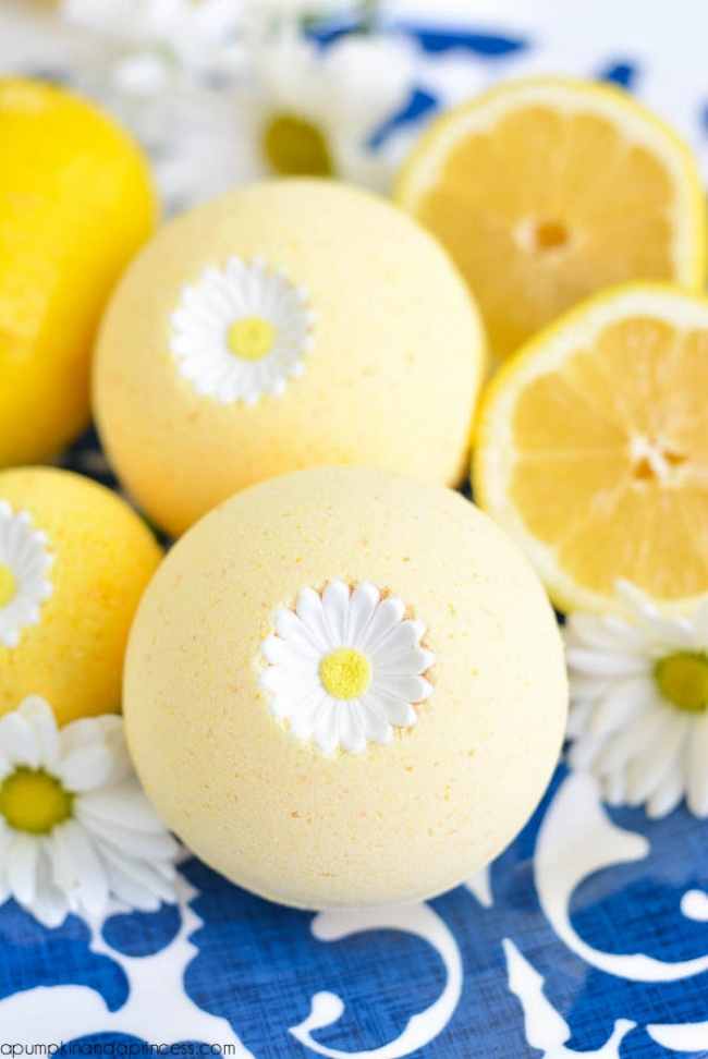 5-diy-bath-bombs-you-can-easily-make-in-your-own-kitchen