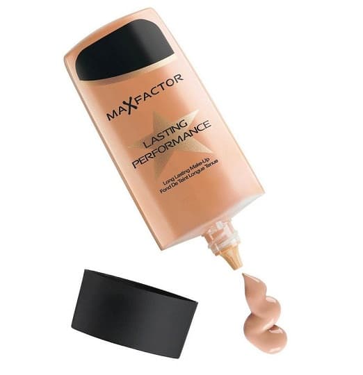 Max Factor Lasting Performance Foundation doesn't offer an extensive range of shades, but at least a little goes a long way.