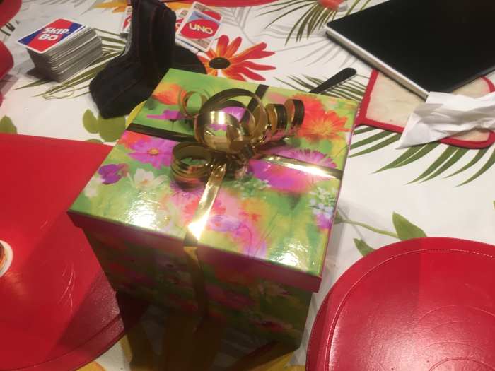 It's easy to make a set and give them as a gift! Great for anyone who enjoys baths and downtime!