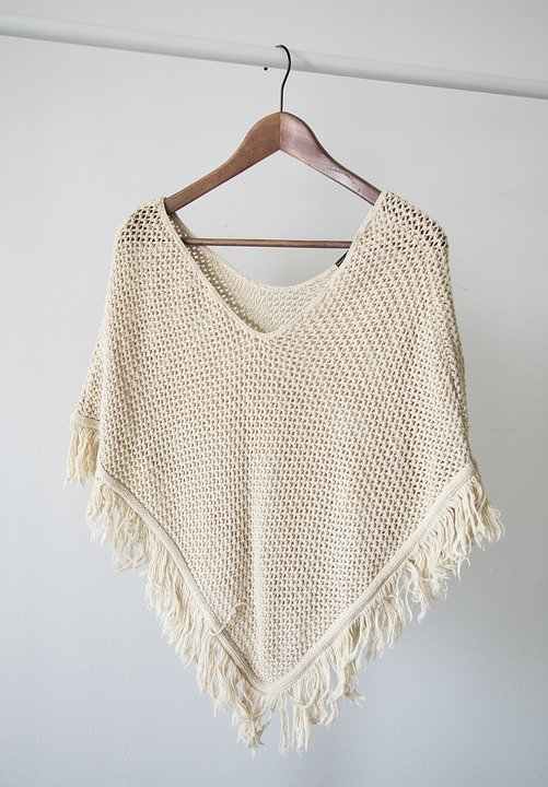 As PonchoMeg, the modern bohemian, I love ponchos! 